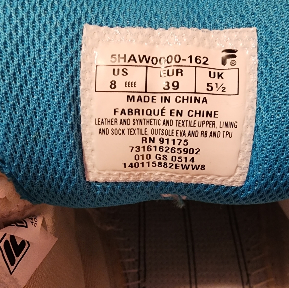 Fila Sneakers - Picture 7 of 8